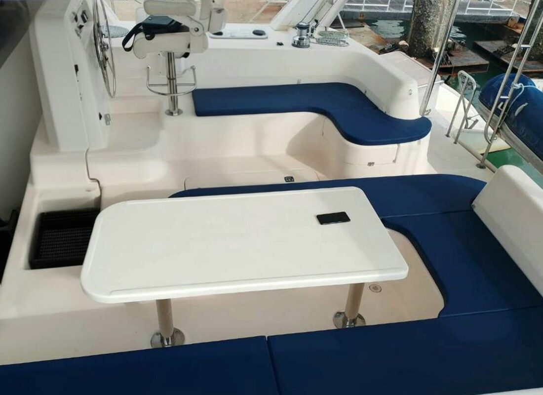 7 Парусный катамаран cat23